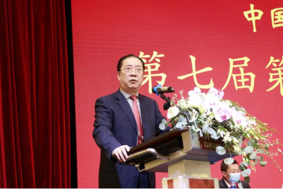 中國演藝設備技術協會第七屆第一次會員代表暨第一次理事會議在廣州成功舉辦。祝賀恩平市海天電子科技有限公司成為中國演藝設備技術協會第七屆常務理事單位。 中國演藝設備技術協會第七屆第一次會員代表暨第一次理事會議在廣州成功舉辦。祝賀恩平市海天電子科技有限公司成為中國演藝設備技術協會第七屆常務理事單位。